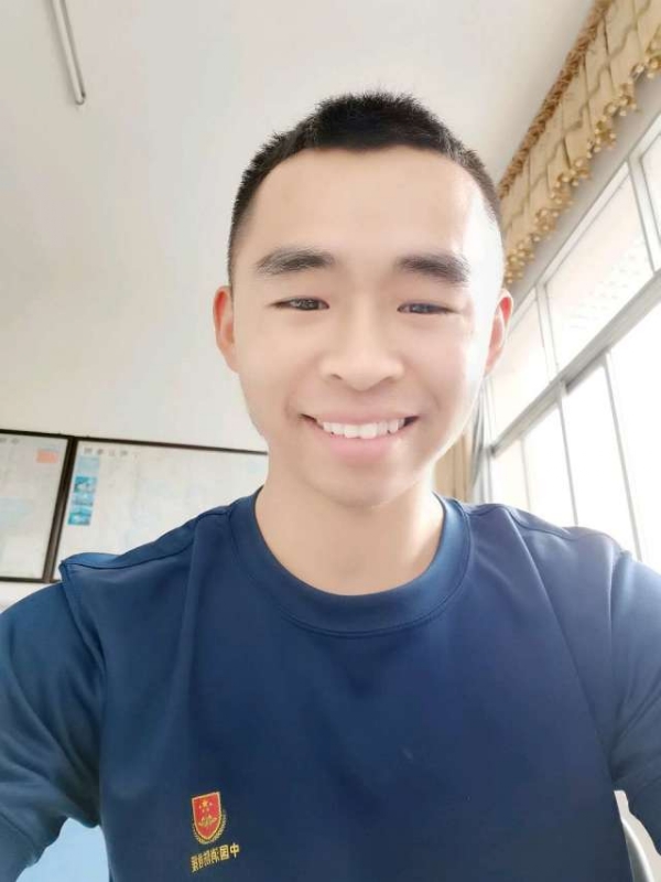 超超的第一张照片--崇左认干亲服务网